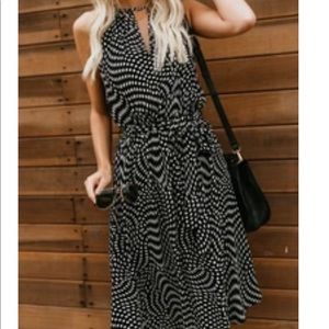 VICI | Bobbi Adjustable Midi Dress - Medium